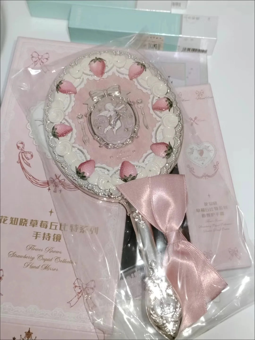 ✨🌸 FlowerKnows Hand Mirror 🌸✨