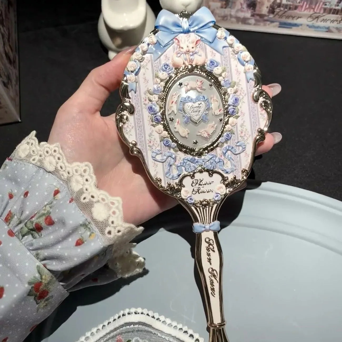 ✨🌸 FlowerKnows Hand Mirror 🌸✨
